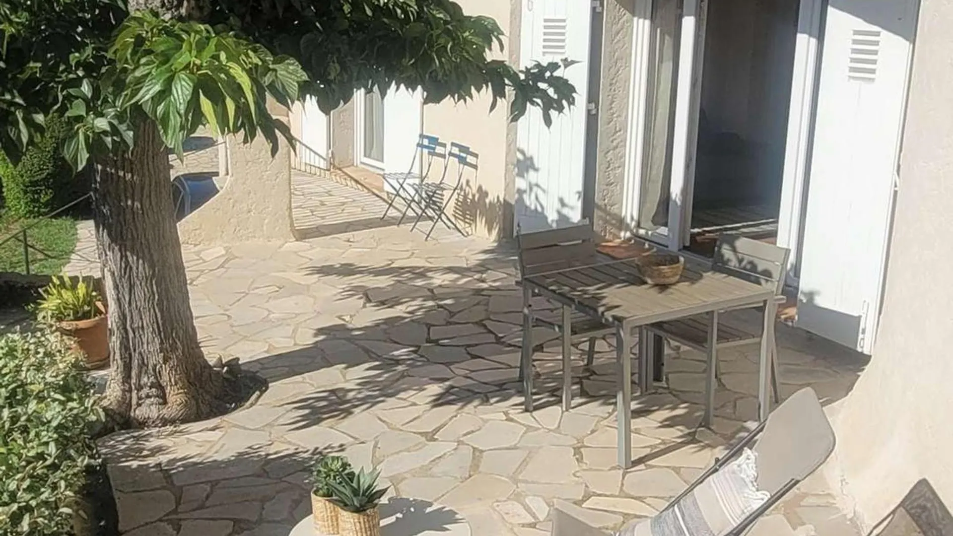 Villa T2 Climatisee Avec Jardin, Proche Plage, Parking Et Animaux Acceptes - Fr-1-768-65 Les Issambres France